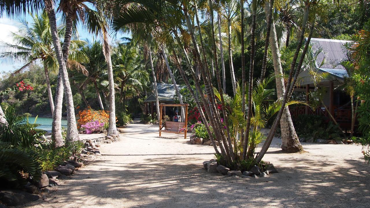 Palm Bay Resort Long Island Exterior foto